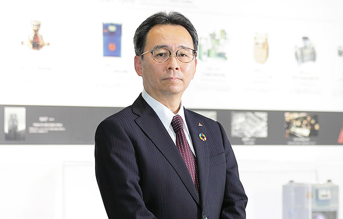President and Representative Director Kenji Kunishima