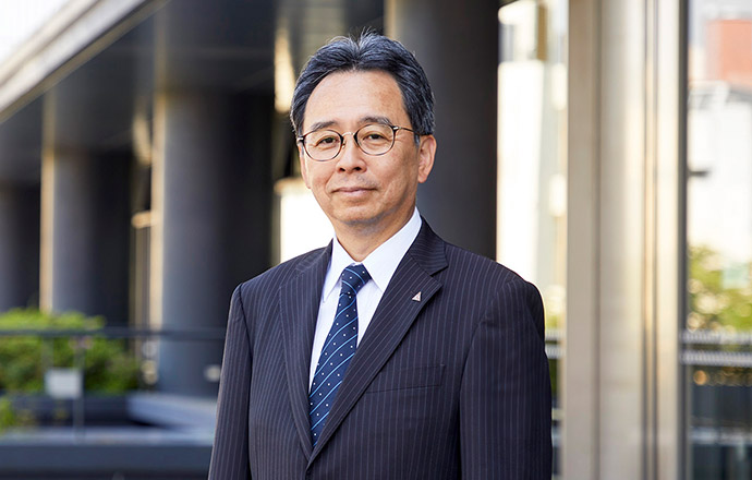 President and Representative Director Kenji Kunishima